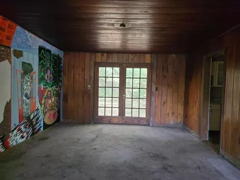 Living - 1692 W Hall Ave, Slidell, LA 70460 photo 3 of 3