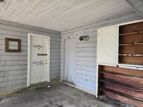 Entry Way - 1692 W Hall Ave, Slidell, LA 70460 photo 1 of 2