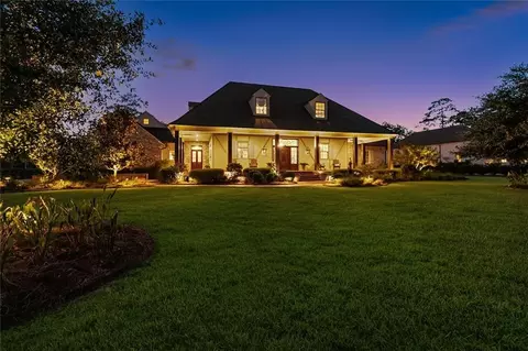 25 Hummingbird Rd, Covington, LA 70433