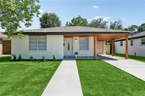 4900 Argonne St, Metairie, LA 70001