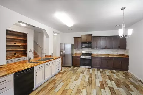 Kitchen - 116 E Lake Ct, Slidell, LA 70461 photo 1 of 3