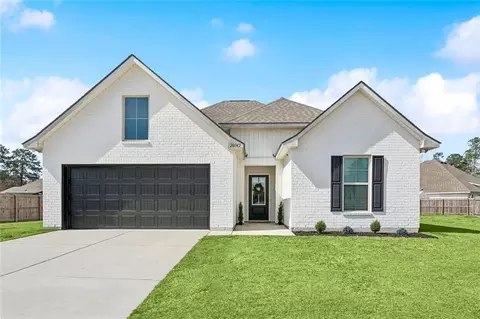 28042 Blue Sky Dr, Ponchatoula, LA 70454