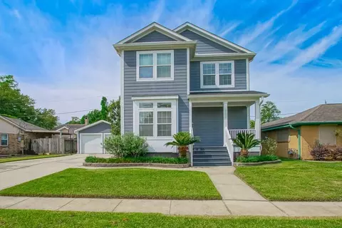 9900 Martha Ln, River Ridge, LA 70123