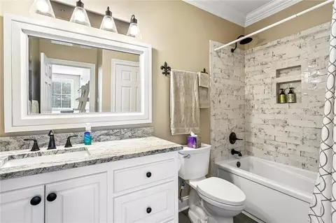 Bath - 140 Chapel Loop, Mandeville, LA 70471 photo 5 of 5