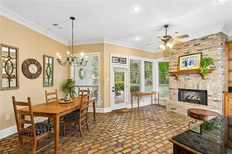 Dining - 140 Chapel Loop, Mandeville, LA 70471 photo 2 of 3