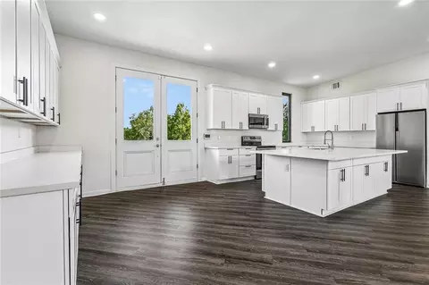 Kitchen - 500 Richards Dr, Slidell, LA 70461 photo 2 of 3