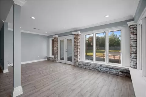 Living - 241 Devon Rd, Laplace, LA 70068 photo 5 of 7