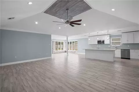 Living - 241 Devon Rd, Laplace, LA 70068 photo 2 of 7