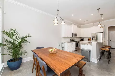 Dining - 69272 3rd Ave, Covington, LA 70433 photo 2 of 2