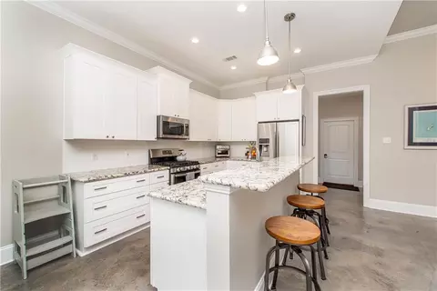 Kitchen - 69272 3rd Ave, Covington, LA 70433 photo 2 of 5