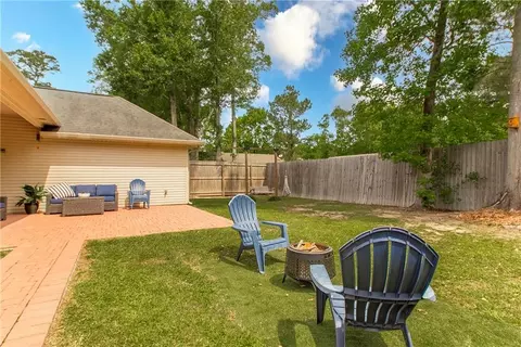 Exterior - 69272 3rd Ave, Covington, LA 70433 photo 4 of 6