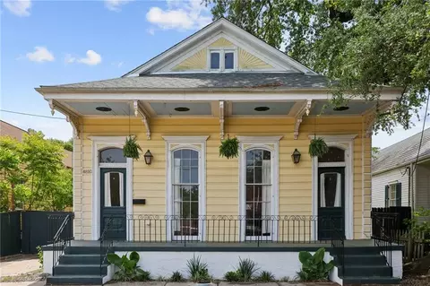 4810 Dauphine St, New Orleans, LA 70117