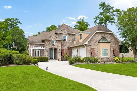 14 Oak Hills Ln, New Orleans, LA 70131