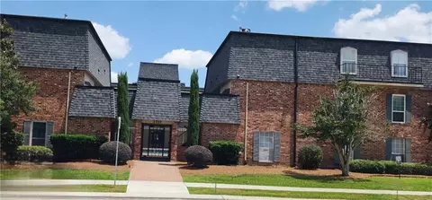 2521 Metairie Lawn Dr #214, Metairie, LA 70002