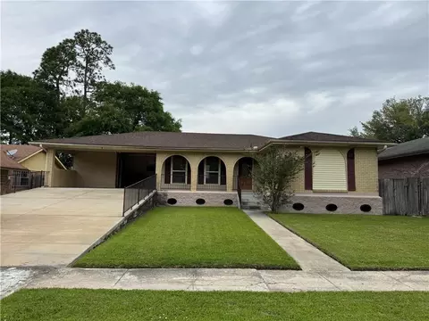 206 Canberra Ct, Slidell, LA 70458