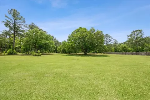 Exterior - 22298 Longleaf Dr, Covington, LA 70435 photo 7 of 9