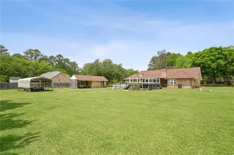 Exterior - 22298 Longleaf Dr, Covington, LA 70435 photo 9 of 9