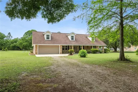 Exterior - 22298 Longleaf Dr, Covington, LA 70435 photo 3 of 9