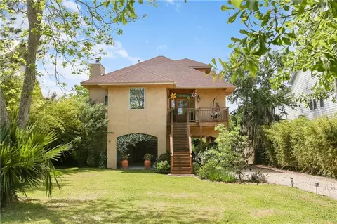1124 Main St, Madisonville, LA 70447