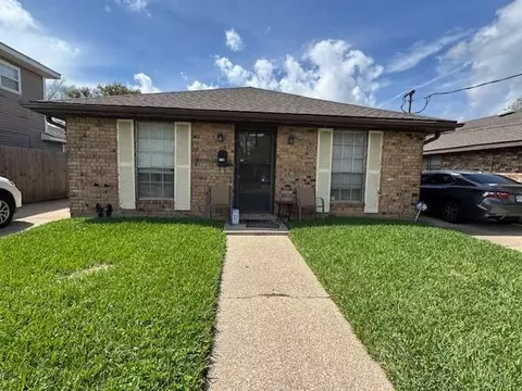 708-710 Carnation Ave, Metairie, LA 70001