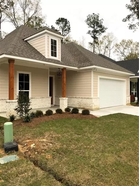 4053 Monarch Ln, Covington, LA 70433