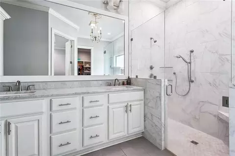 Bath - 844 Rue Bourdeaux, Covington, LA 70433 photo 1 of 5