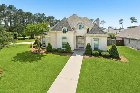 Exterior - 844 Rue Bourdeaux, Covington, LA 70433 photo 2 of 7