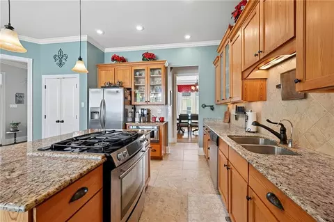 Kitchen - 1506 Natchez Loop, Covington, LA 70433 photo 3 of 5