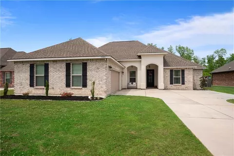 19503 Ketchwood Dr, Hammond, LA 70403