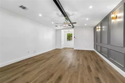 Living - 433 Bertolino Dr, Kenner, LA 70065 photo 2 of 2