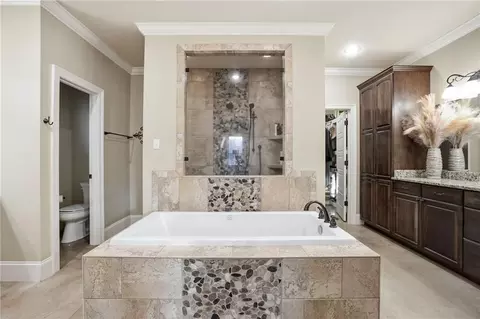 Bath - 42569 Clover Leaf Dr, Hammond, LA 70403 photo 1 of 5