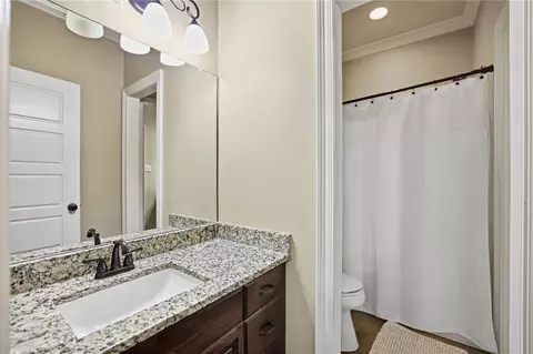 Bath - 42569 Clover Leaf Dr, Hammond, LA 70403 photo 3 of 5