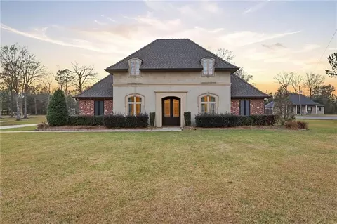 Exterior - 42569 Clover Leaf Dr, Hammond, LA 70403 photo 2 of 5