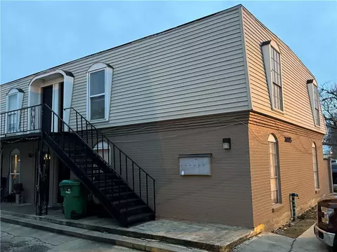 3005 Lake Villa Dr, Metairie, LA 70002