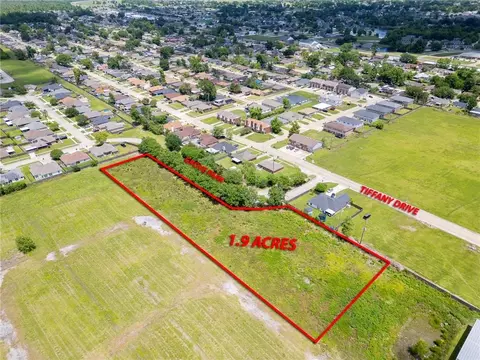 1950 W Airline Hwy, Laplace, LA 70068