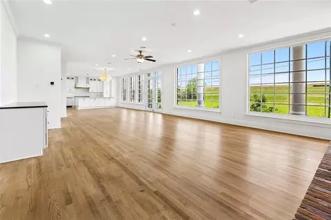 Living - 26 Mesa St, Kenner, LA 70065 photo 3 of 7