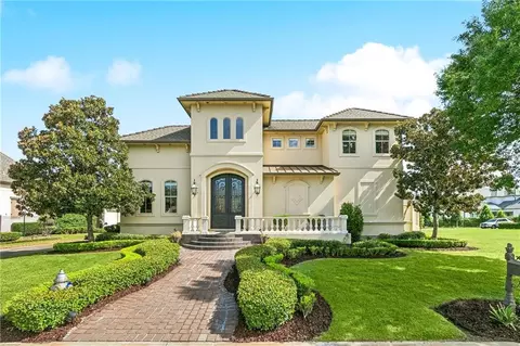 26 Cycas St, Kenner, LA 70065
