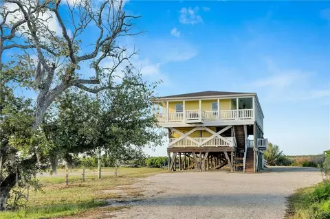 3513 Hopedale Hwy, Saint Bernard, LA 70085