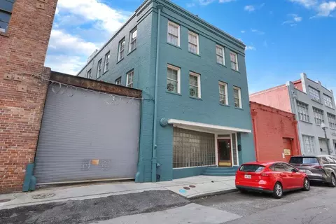 422 Notre Dame St #3, New Orleans, LA 70130