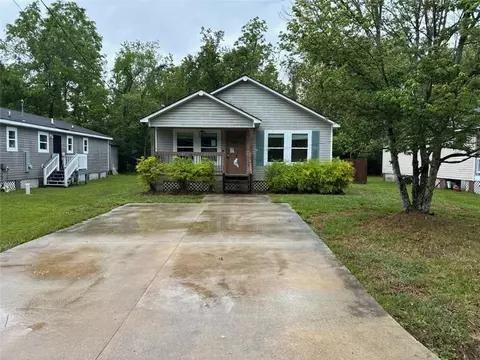 26202 E Beech St, Lacombe, LA 70445