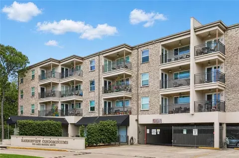 500 Lake Marina Ave #203, New Orleans, LA 70124