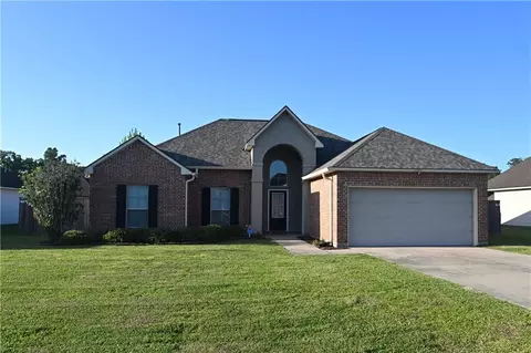 11205 Regency Ave, Hammond, LA 70403