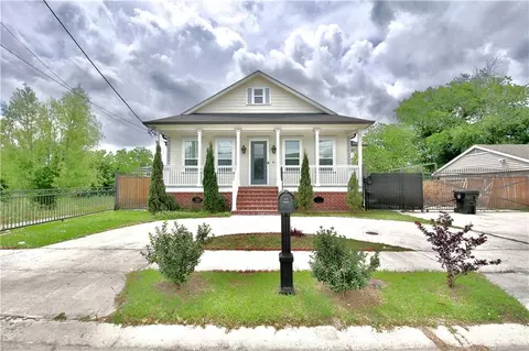 5000 Louisa Dr, New Orleans, LA 70126