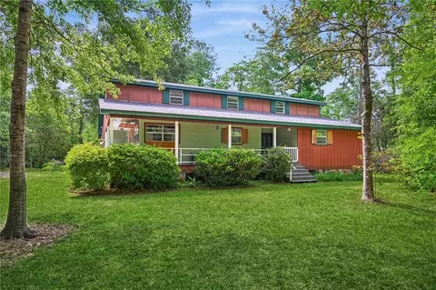 29170 Willow Dr, Lacombe, LA 70445