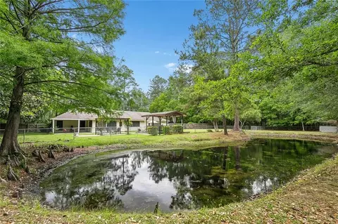 Exterior - 232 Chateau Dr, Slidell, LA 70460 photo 9 of 16