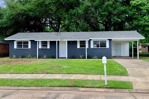 6004 Noel St, Alexandria, LA 71302