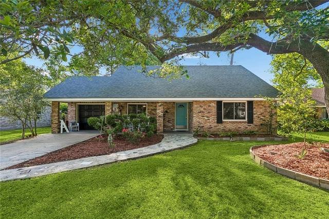 135 Shannon Dr, Mandeville, LA 70471