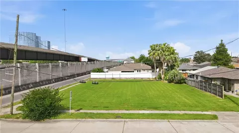 604 Melody Dr, Metairie, LA 70002