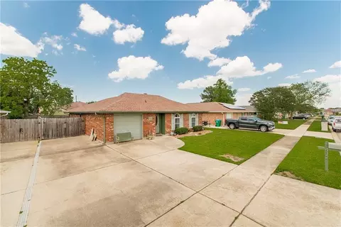 432 Bertolina Dr, Kenner, LA 70065
