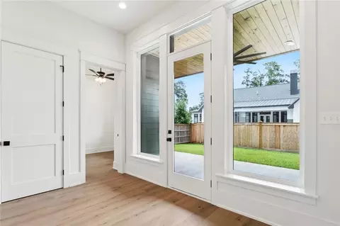 Entry Way - 1172 Delta Ln, Covington, LA 70433 photo 3 of 4
